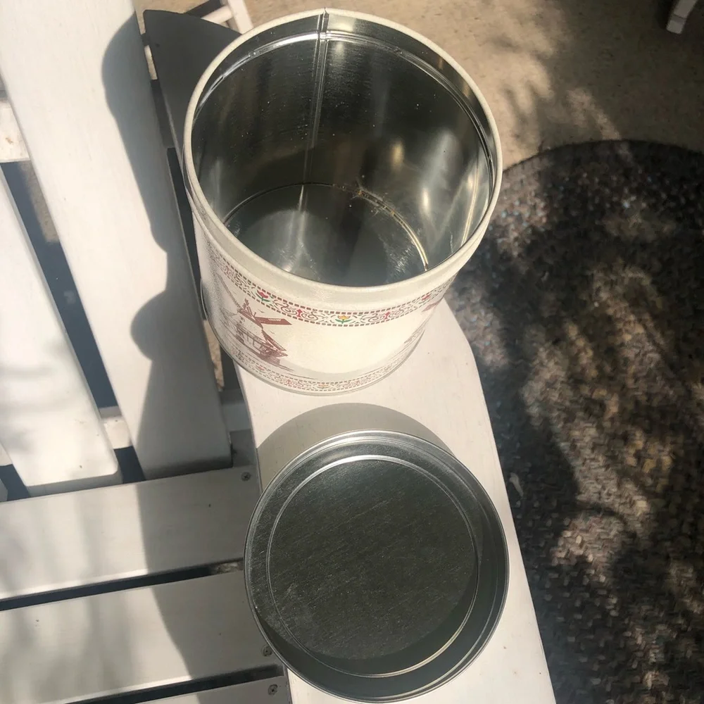 Vintage Tin